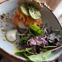 Veganes „Lachs“brötchen   at Vlora & Vauna in Dresden