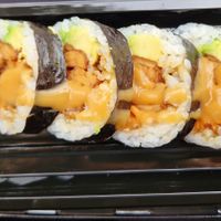 Makis vegans per a emportar-se'ls. at Taverna Japonesa Ikigai in Sabadell