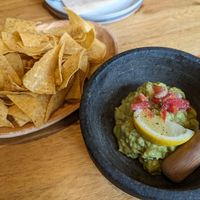 Chips and guacamole at El Rato in Gyeongju-si