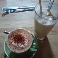 spiced hot cacao and iced caramel at Earthly Pleasures Cafe in Belgrave