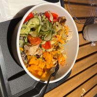 Opção de montar a própria salada  at VCP - Vila do Grão - T1 in Campinas