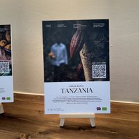 Description of cacao  at CAUA Cacao Roasters in Barcelona