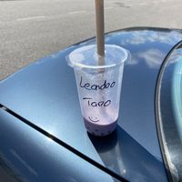 Milk Tea de Taro com bobas de lima  at Mundo às Cores in Torres Novas