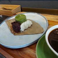 Matcha pudding crêpe at anthrop. in Tokyo