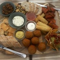 Vegan borrelplank  at Fredgie's  in Dwingeloo