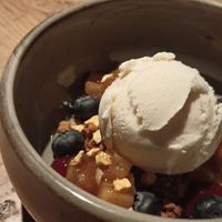 Speculaas, rode vruchten en ijs at LAMUSO in Turnhout