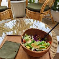 Quinoa bowl at Pregnant Coconut Caffe in Jimbaran