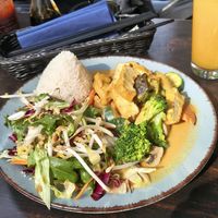 Gemüsecurryn für 11 Euro at Daizu Ramen in Berlin