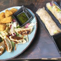 3 verschiedene Tapas, je 5,50 Euro at Daizu Ramen in Berlin