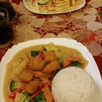 Top: cheerful balls. Bottom: Thai curry. at Mr. Hau in Prague