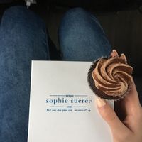 Cupcake au chocolat at Sophie Sucree in Montreal