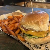 Double cheese vacon  at Mad Mad Vegan - Barcelona in Barcelona