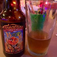 huge selection of micro brews at Zola's Pizzeria in Brookings