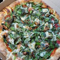 Greatest vegan pizza I've ever had. Blows MOD Pizza away at Zola's Pizzeria in Brookings