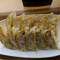 Gyoza at NRT - T's Tantan - T2 in Narita