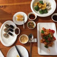 I ate it all -was very good -sweet sour pork, double flavor sushi and dumplings at Zǎozǐ Shù - Vegetarian Life Style - Yuanshen in Shanghai