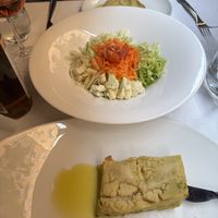 Wir teilten uns als primi einen Salat und eine Lasagne (Spargel)  at Il Lughino in Milan