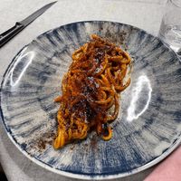 Spaghetti crema di peperoni e polvere di liquirizia   at Bistromeet in Mantova