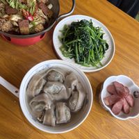 Lunch + packed dinner haha (¥121)  at Huì Yuán Sù Shí Fāng 慧缘素食坊 Lotus Vegan in Shanghai