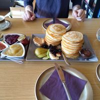 Pancake breakfast at Vegane Bergpension in Schulenberg