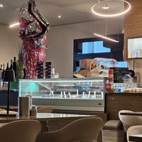 Locale at Losa Break Lab in Bergamo