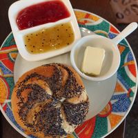 1 poppy seed roll with butter and 2 different jams (3.90€) at Café Cut in Giengen An Der Brenz