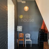 Entry  at Tree House in St Louis