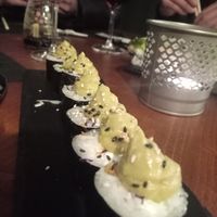 Roll di verdure e guacamole at BUNKA in Cuneo