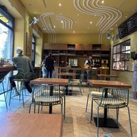 Decor   at Via Pasteria in Milan