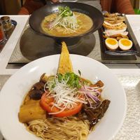 1 ramen végétarien + 1 non végétarien at Ramen Katamuki in Kyoto