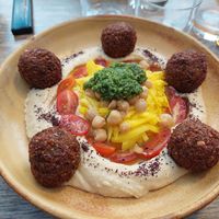  at Pois Chic in Paris