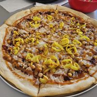 Knox vegan challenge pizza - chickpea BBQ, other vegan pizzas available on permenant menu too 👍 at Andy's in Oak Ridge