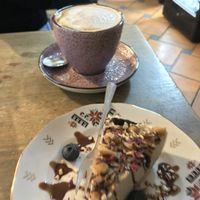 snickers cake and cappu   at Vieta in Vilnius