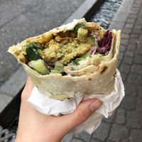 Yufka Sabich Vegan at Euphrat in Freiburg