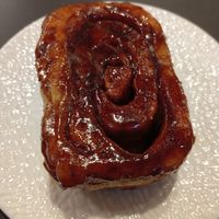 Cinnamon roll at Balance Patisserie in Pescara