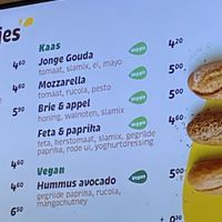 Sandwich humus avocado   at Panos  in Brussels