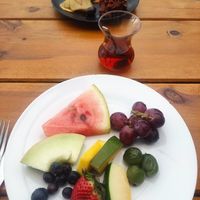 Obstteller, cay und Gemüse & Salate vom Buffet at Keyf in Bielefeld