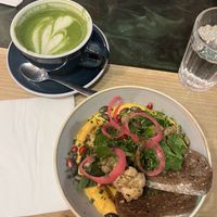 Pumpkin hummus with cauliflower and mushrooms   at VINYL & WOOD - Get Lost in Wonderland in Budapest