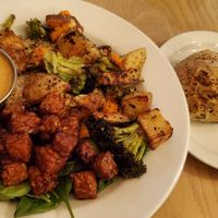 Farmers scramble & biscuit at Harlow in Portland