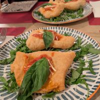 Fried Neapolitan pizza dough at Local92 in Barcelona