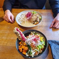 Unendlich leckere Currysoße (oben) at Bodhi Vegan Living - St George in Hamburg