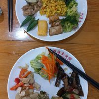 my plate (bottom) was 73NT and partner's (top) was 66NT, we didn't get rice but from what I cam tell those are complimentary at YongDa Vegetarian in Penghu