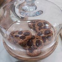 Oatmeal cookies at Dates & Avocados Atelier in Barcelona