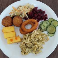 Options from the buffet at GES YU - Vegan Food in Sao Paulo