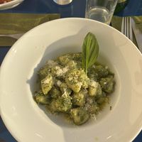 Gnocchi mit Pesto  at Fusilli & Mandilli  in Paros