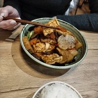 Marmite de tofu et champignons mijotés at Bếp Việt in Paris