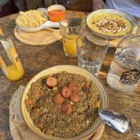 Veganer Linseneintopf, Nudeln mit Tomatensauce und Erbseneintopf  at Lebenshof MutimBauch in Ottenhoefen Im Schwarzwald