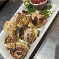 Vegan spaceballs at Flying Saucer Pizza Company in Salem