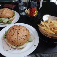 Hamburguesas veganas at Villa Bella in Pontevedra