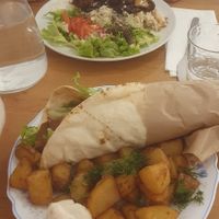  at Lion et Papillon in Tours